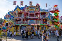 Freddys Circus (Zinnecker) - Laufgeschäft - Bilder - Freddys Circus ist ein Laufgeschäft, das eigentlich bereits aus dem Jahr 1991 stammt.  • © ummet-eck.de / kirmesecke.de