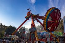 Hier haben wir den Frisbee auf der Herbstmesse 2023 in Gießen gesehen. • © ummet-eck.de / kirmesecke.de