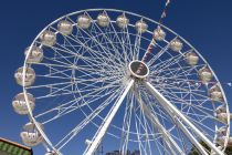 Das Hanse Rad ist ein Riesenrad des Schaustellerbetriebes von Katrin Geisler. • © ummet-eck.de / kirmesecke.de