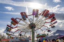 Hollywood Star (Klinkerfuß) - Fahrgeschäft - Kirmes - Der Hollywood Star ist ein Rundfahrgeschäft des Schaustellers Ernst Klinkerfuß aus Wiesbaden. • © ummet-eck.de - Schön