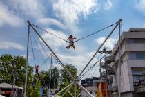 Das Bungee-Trampolin war beliebt. • © ummet-eck.de - Christian Schön