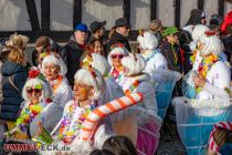 Altweiberumzug Drolshagen 2023 - Karneval Kreis Olpe - Nicht nur die Sonne strahlte. • © ummeteck.de - Silke Schön