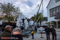 Das Bungee-Trampolin am Rathaus ist ebenfalls beliebt.  • © 