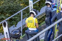 Skispringen auf Matten - Bei der Nordwestdeutschen Mattenschanzentour nehmen die Vereine aus Rückershausen, Winterberg, Willingen, Wernigerode, Braunlage und Meinerzhagen teil. • © ummeteck.de - Silke Schön