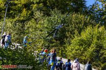 Mattenschanzentour Meinerzhagen 2022 - Ab ungefähr 11/12 Jahren springen die Nachwuchs-Sportlerinnen und Sportler die größeren Schanzen im Training, im Wettkampf etwas später. • © ummeteck.de - Silke Schön