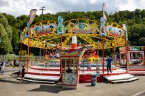 Family Ride Hurricane - Als Family Ride eingestuft ist der im Jahr 2018 von KMG gebaute Hurricane des Schaustellers Heine. • © ummet-eck.de / christian schön