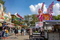 Frühkirmes 2023 - Mönchengladbach-Rheydt - Dschungel-Express - ... und der Dschungel-Express. • © ummet-eck.de - Schön