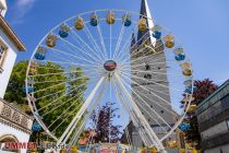 Movie Star 1 (Landwermann-Henschel) - Riesenrad - Bilder 2023 - Hier haben wir Movie Star 1 auf der Pfingstkirmes 2023 in Menden gesehen. • © ummet-eck.de - Schön
