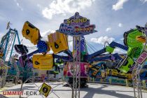 Mr. Beat (Schaak) - Fahrgeschäft auf der Kirmes - Das Fahrgeschäft Mr. Beat gehört zum Schaustellerbetrieb Schaak.  • © ummet-eck.de - Schön