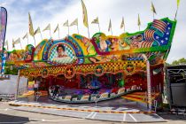 Direkt nachdem die Kirmes offiziell eröffnet war, haben wir dieses Foto noch ohne Besucher gemacht. • © ummet-eck.de / christian schön