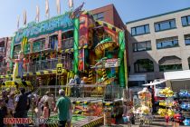 Pfingstkirmes 2023 - Bergisch Gladbach - Chaosfabrik - Nochmal die Chaosfabrik. • © ummet-eck.de - Schön