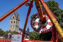 Pfingstkirmes 2023 - Bergisch Gladbach - Frisbee • © ummet-eck.de - Schön