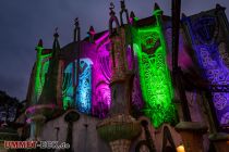 Schönste Farben gehören zum Wintertraum im Phantasialand einfach dazu. • © ummeteck.de - Silke Schön