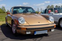 Porsche 911 G-Modell Targa - Zusätzlich zum Coupe wurde auch eine Targa-Variante angeboten. Hier mal in einer damaligen Trendfarbe. • © ummet-eck.de / christian schön