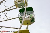 Aus den 16 offenen und drehbaren Gondeln hast Du einen tollen Blick auf das Kirmesgelände und/oder die Stadt.  • © ummeteck.de - Schön