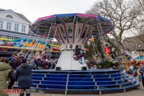 Schwarzwaldflieger (Figge) auf dem Gertrüdchen 2023 - Der Schwarzwaldflieger tourt bereits seit mehr als 75 Jahren auf den Kirmessen und Festen in Deutschland, was ihm einen besonderen Charme beschert. Er ist Baujahr 1947. • © ummeteck.de - Schön