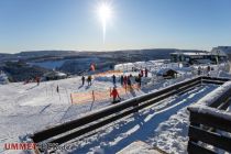 Bilder Skigebiet Postwiese - Neuastenberg - Bei herrlichem Wetter haben wir uns Mitte Dezember eine Fototour nach Winterberg nicht nehmen lassen und sind natürlich auch in Neuastenberg an der Postwiese aufgeschlagen. • © ummet-eck.de / christian schön