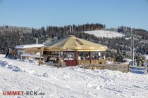 Apres Ski gibt es an der Postwiese unter anderem in der Schirmbar. • © ummet-eck.de / christian schön