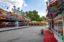 Sommersend 2023 - Kirmes in Münster - Bilder - Der Platz blieb nicht lange so leer. :-) • © ummet-eck.de - Silke Schön