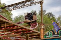 Vier Personen können in einer der Gondeln mitfahren. • © ummet-eck.de - Schön