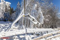 Und hier die tief beschneite Umlenkrolle von Herrloh II am Berg. Es war echt traumhaftes Winterwetter. • © ummet-eck.de / christian schön