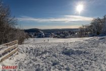 Impressionen aus dem Übungsgelände Herrloh im Skigebiet Skiliftkarussell Winterberg. • © ummet-eck.de / christian schön