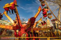 Voodoo Jumper (Schäfer) - Fahrgeschäft auf der Kirmes - Der Voodoo Jumper des Schaustellers Schäfer aus Schwerte ist ein Fahrgeschäft, welches gerne für eine Kirmes gebucht wird.  • © ummeteck.de - Schön