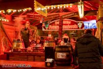 Duisburger Weihnachtsmarkt 2022 - Feuerzangenbowle auf dem Weihnachtsmarkt. • © ummeteck.de - Christian Schön