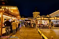 Weihnachtsmarkt am Unteren Schloss in Siegen. • © ummeteck.de - Schön