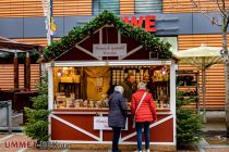 45. Wiesdorfer Weihnachtsmarkt 2022 - Christkindchen Markt - Leverkusen - Produkte von der historischen Senfmühle in Monschau. • © ummeteck.de - Silke Schön