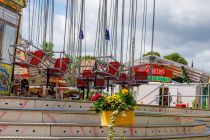 Der Wellenflug auf der Cranger Kirmes 2023. • © ummet-eck.de - Silke Schön
