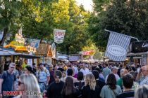 Eine wirklich schöne Veranstaltungen. Allerdings: Wer am Samstag Abend nach 19 Uhr von auswärts zur Kirmes wollte, der musste Geduld mitbringen. • © ummet-eck.de