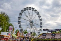 White Wheel (Küchenmeister) - Riesenrad - Lüdenscheid 2023 - Hier haben wir das White Wheel auf der Steinert-Kirmes 2023 in Lüdenscheid gesehen. • © ummet-eck.de - Schön