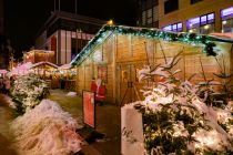 Jeden Freitag und Samstag ist ab 19 Uhr ordentlich was los in der Weihnachtsalm - und das bei freiem Eintritt. • © ummet-eck.de - Schön