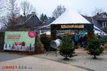 Weihnachtsmarkt Nümbrecht 2022 - Das Restaurant ManuFaktur bot ein eigenes kleines Winterland. • © ummeteck.de - Silke Schön