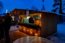 Weihnachtsmarkt 2023 in Meinerzhagen-Valbert - Bilder - Der Stand der Haaner Wildschmiede auf dem Valberter Weihnachtsmarkt 2023. • © ummet-eck.de - Silke Schön