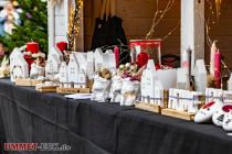 Bilder Waldbröl Weihnachtsmarkt 2022 - Schöne Dekoartikel als Geschenk oder für zuhause. • © ummeteck.de - Christian Schön