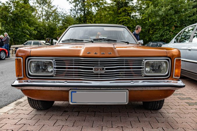 Alte Autos in Valbert - 4. Oldtimer-Treffen - Meinerzhagen-Valbert ...