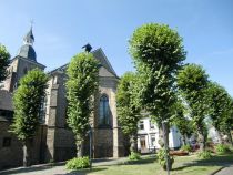 Kirche St. Severin im Ortskern Lindlar • © Das Bergische / Sabine Dohrmann