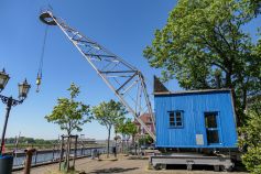 Der Hafendampfkran steht in Duisburg. • © ummeteck.de - Christian Schön