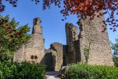 Die Ruine Hohensyburg in Dortmund. • © ummeteck.de - Christian Schön