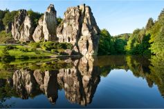 Die Externsteine in Horn-Bad Meinberg. • © Teutoburger Wald Tourismus, A. Hub