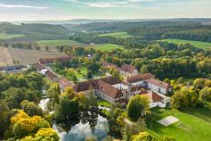 Das Kloster Hardehausen in Warburg. • © Teutoburger Wald Tourismus, Dominik Ketz