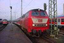 Diesellok der Baureihe 215 in Koblenz Hbf • © ummet-eck.de / christian schön