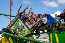 Der Coco Beach Family Coaster auf der Voerder Kirmes 2022 • © ummet-eck.de / christian schön