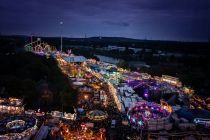 Blick über die Cranger Kirmes im Jahr 2019 • © Stadtmarketing Herne - Isabel Diekmann