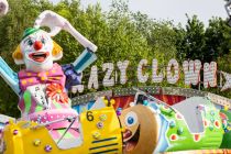 Das Kinderkarussell Crazy Clown ist ein bisschen an die Raupe (Musikexpress) angelehnt. • © ummet-eck.de / christian schön