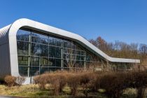 Das noch recht neue Hallen- und Freibad Wiembachtal in Leverkusen-Opladen. • © ummet-eck.de / christian schön