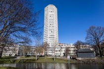 Der Ringturm am Ebertplatz beherbergt mittlerweile Wohnungen. Früher: Büros des Gerling Konzerns. • © ummet-eck.de / christian schön