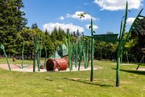 Im Reich der Libelle spielen Kinder von vier bis zehn recht gerne. Toller Spielplatz für Koordination und Geschicklichkeit. • © ummet-eck.de / christian schön